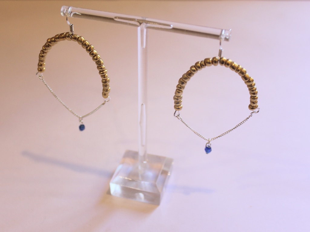 finished arch earrings with chains