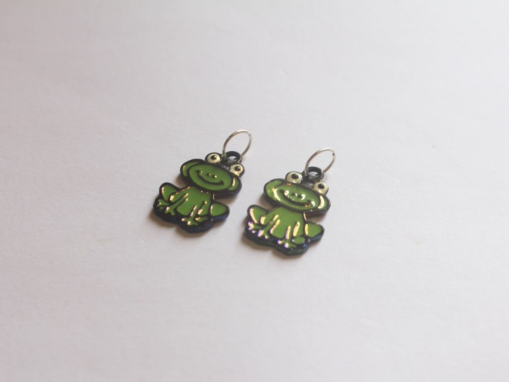 two frog charms with jump rings