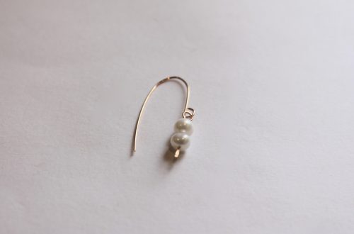 the finished rose gold pearl charm threader earring